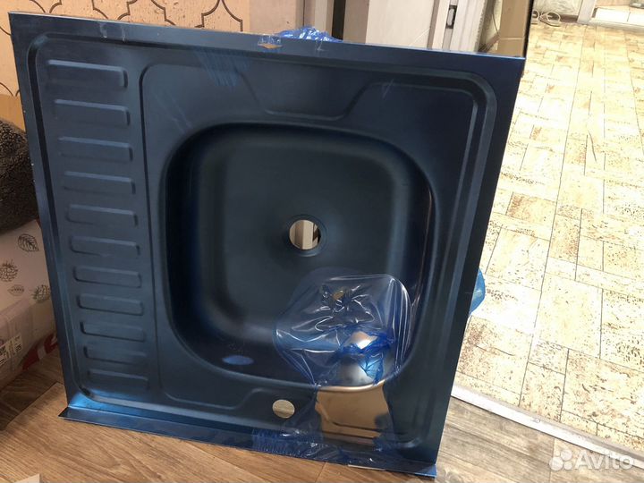 Кухонная мойка и сифон