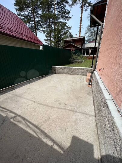 Дом 123 м² на участке 4 сот.