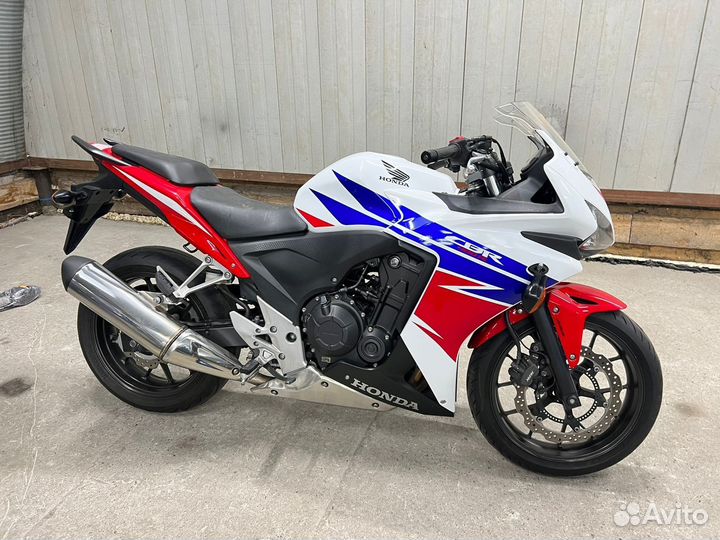 Honda CBR 400 ra