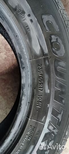 Toyo Open Country U/T 235/65 R17 104H