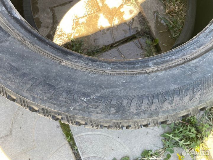 Bridgestone Blizzak DM-V2 205/55 R16 25