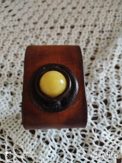 Кожаный браслет женский