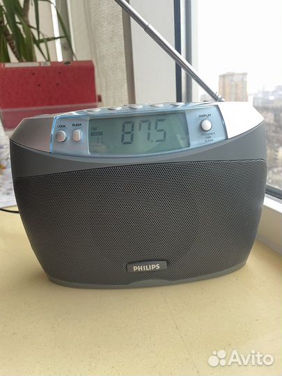 Радиоприемник Philips AE 2380