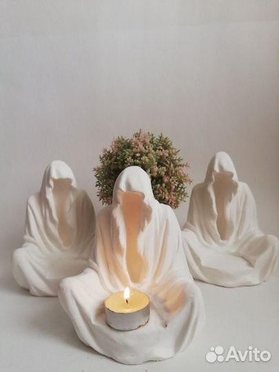 Статуэтка подсвечник