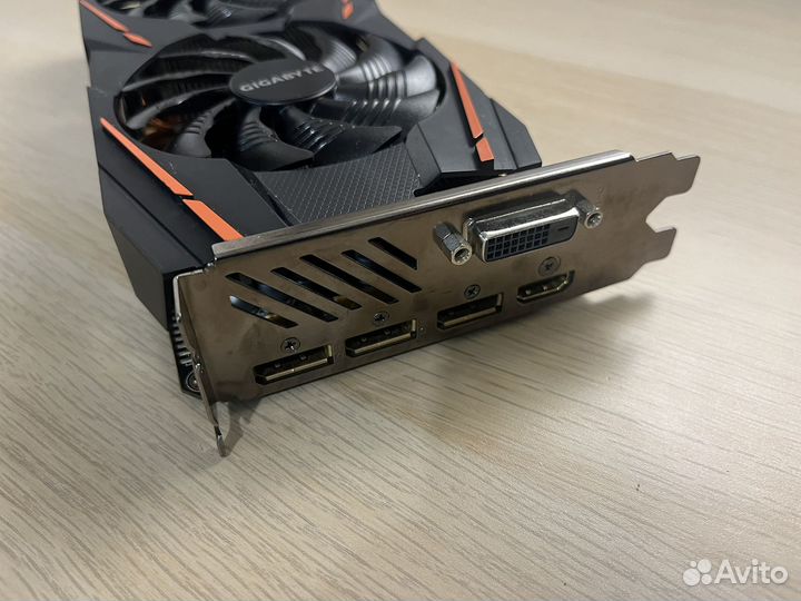 AMD Radeon Gigabyte RX 570 gaming