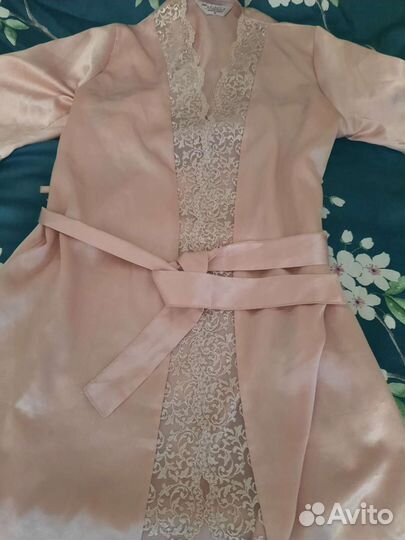 Женские халаты пенюары