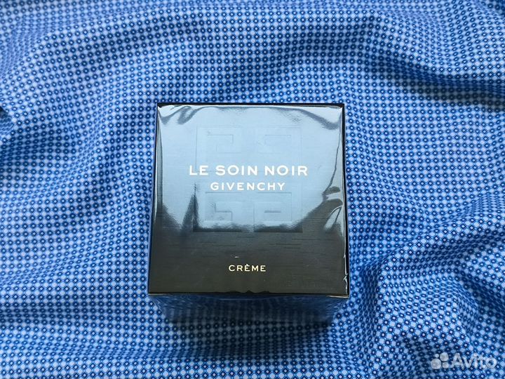 Крем для лица Givenchy Le Soin Noir