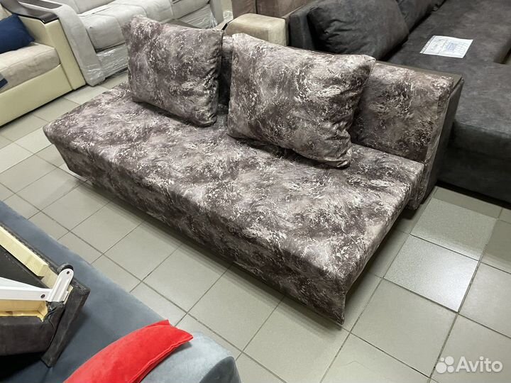 Диван новый Дачный