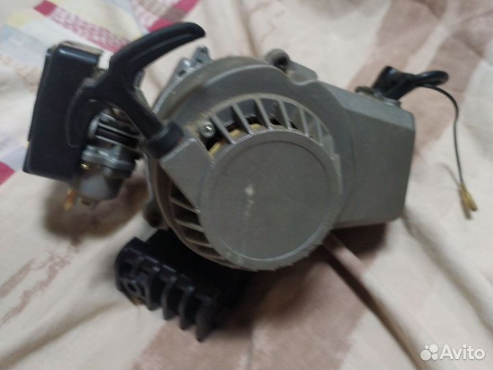 Двухтактный двигатель 49 сс для квадроциклов