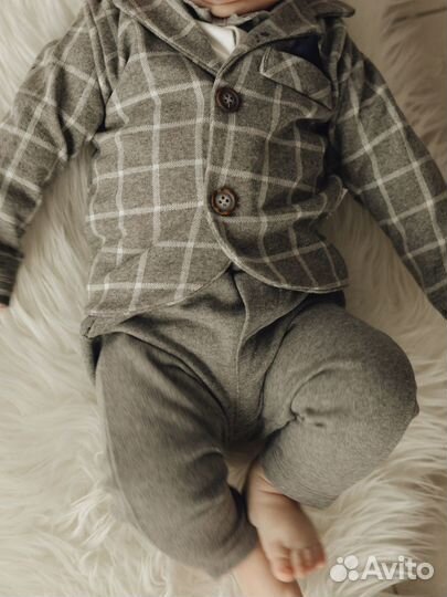 Костюм тройка для мальчика 80