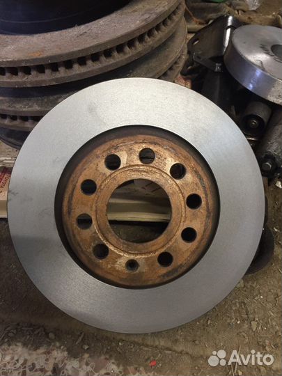Проточка маховика,барабана тормозного грузовиков