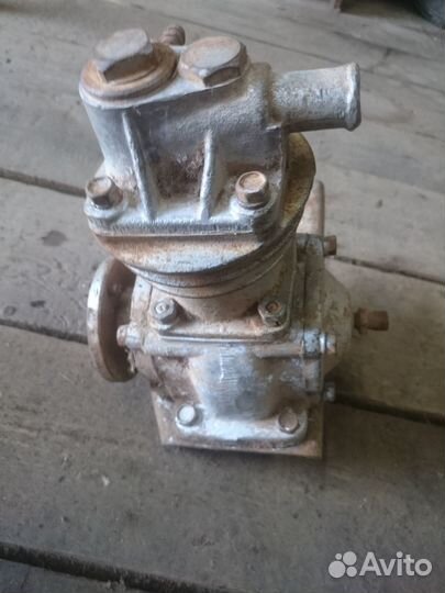 Компрессор газ 66