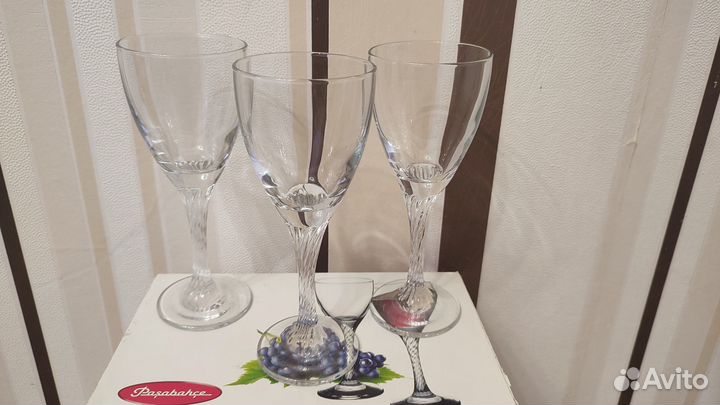 Бокал для вина «Twist»