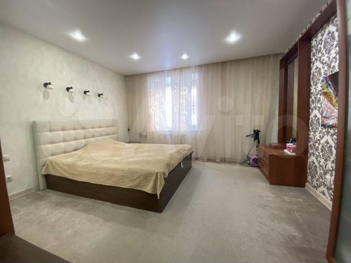 3-к. квартира, 85,3 м², 2/10 эт.