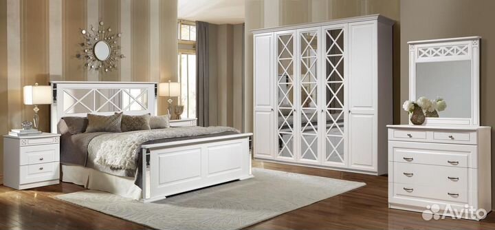 Спальный гарнитур