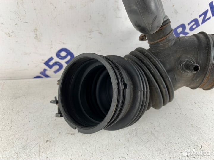 Патрубок воздушного фильтра (гофра) Hyundai Tucson