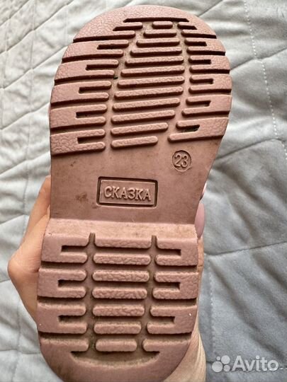 Ботинки демисезонные для девочки 23