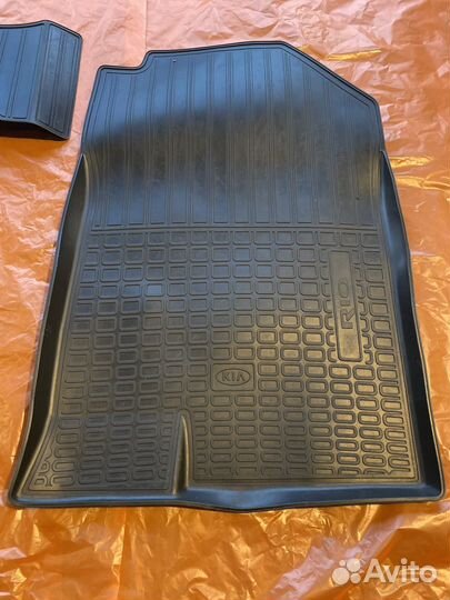 Автомобильные коврики резиновые