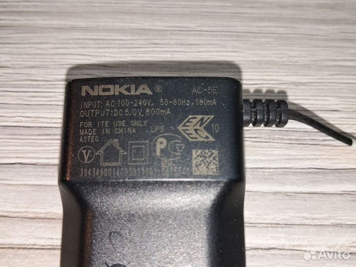 Зарядка для телефона Нокиа (nokia)