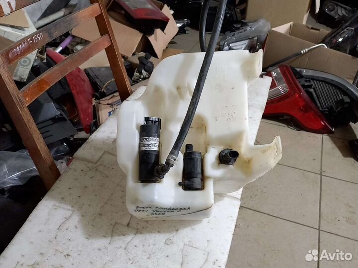 Бочок омывателя Opel Astra C