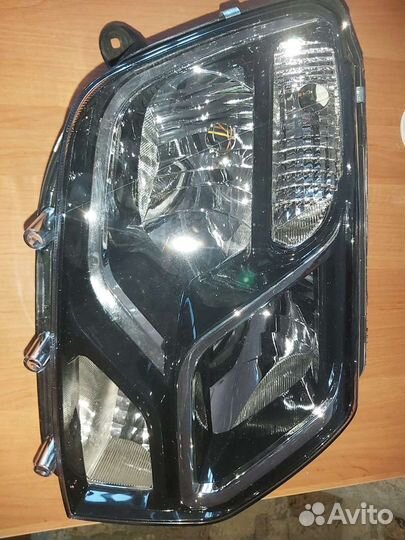 Фара правая Renault Duster 2015-2019г.в