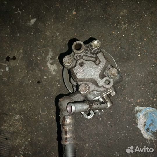 Насос гур Ga16de