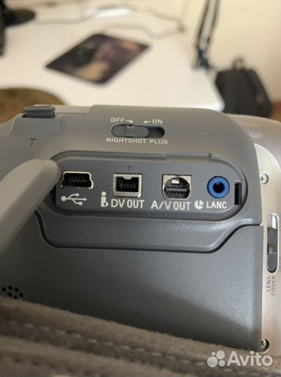 Видеокамера Sony DCR-HC17E