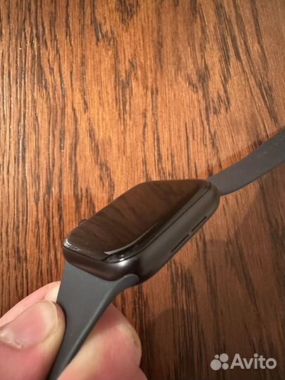 Часы apple watch se 44 mm 2023