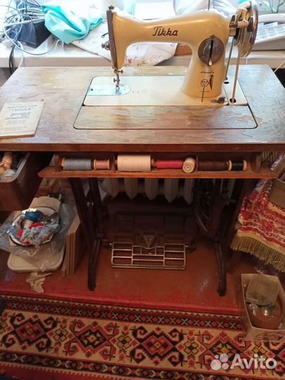 Швейная машинка Тикка