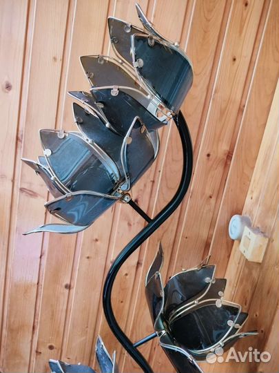 Lotus Flower ретро требует починки