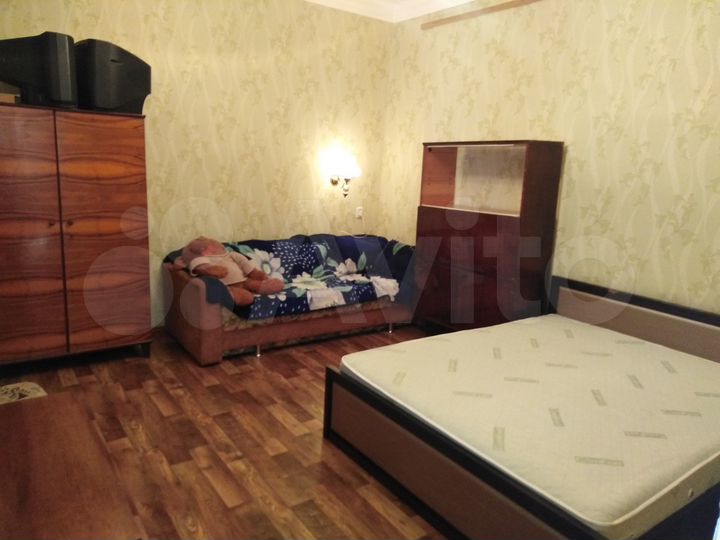 2-к. квартира, 55 м², 1/1 эт.