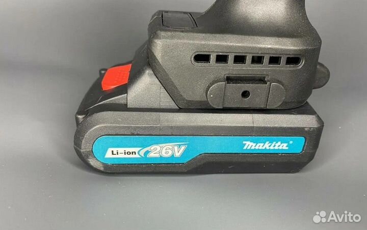 Шуруповерт ударный Makita 26v