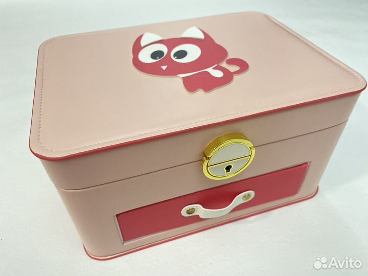 Шкатулка с аксессуарами для волос