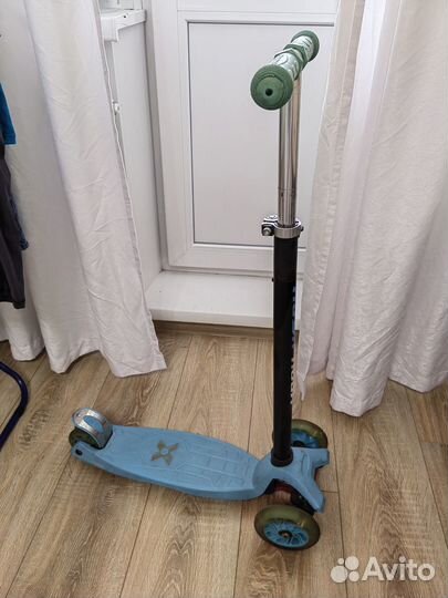 Самокат 3х колёсный