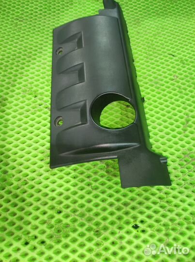 Декоративная крышка двигателя Peugeot 308