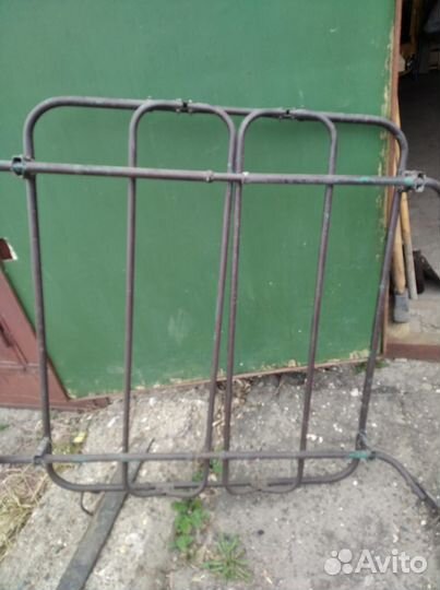 Автомобильный багажник на крышу