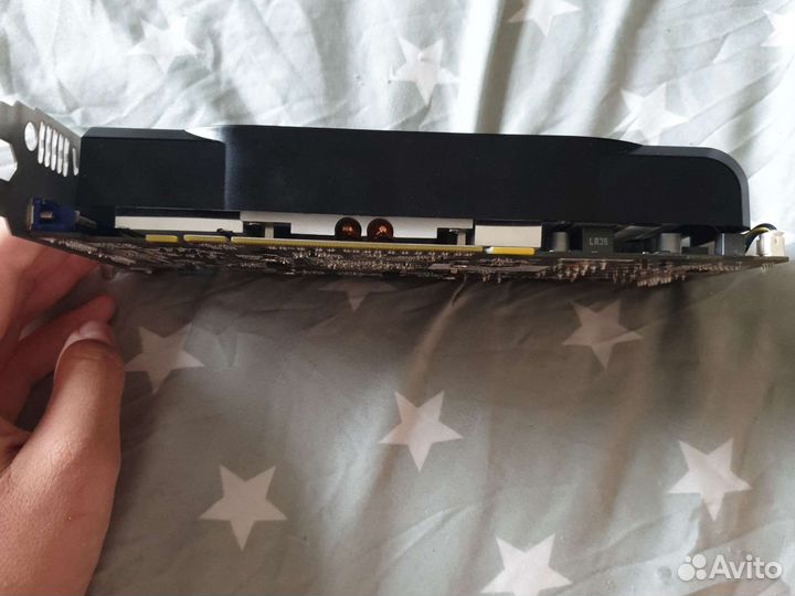 Видеокарта GeForce GTX 560 SE 1GB