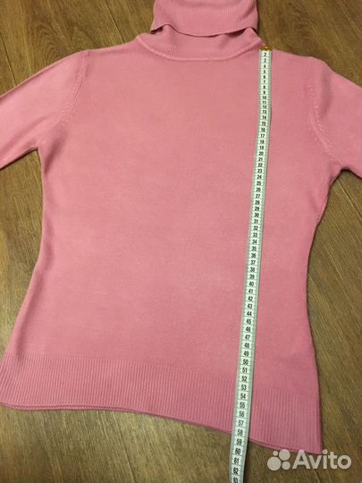 Свитер водолазка розовая мягкая