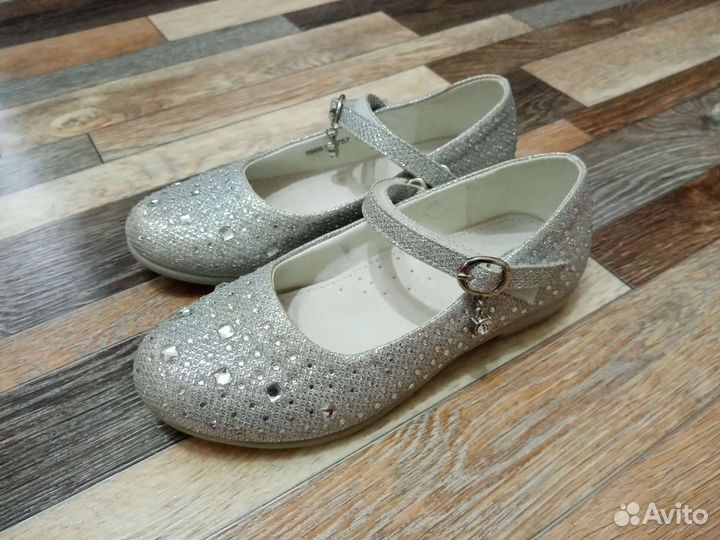 Туфли для девочки 30 размер