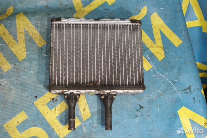 Радиатор печки кондиционера Nissan Almera n16