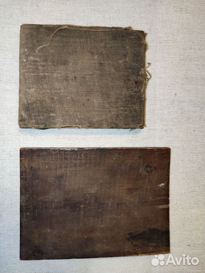 Икона Иисуса Христа и икона Богородицы