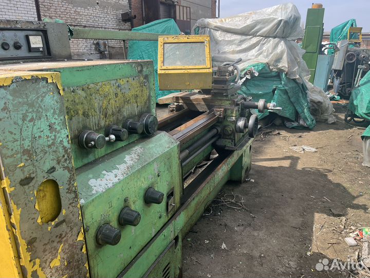 Токарный станок мк6056