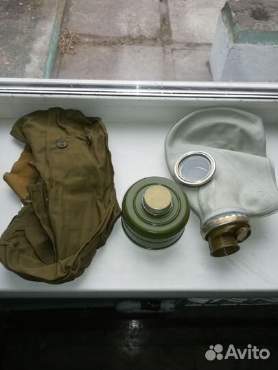 Противогаз