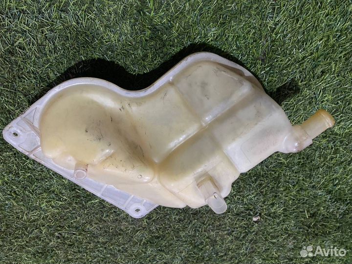 Бачок расширительный Skoda Octavia 1U 1.8