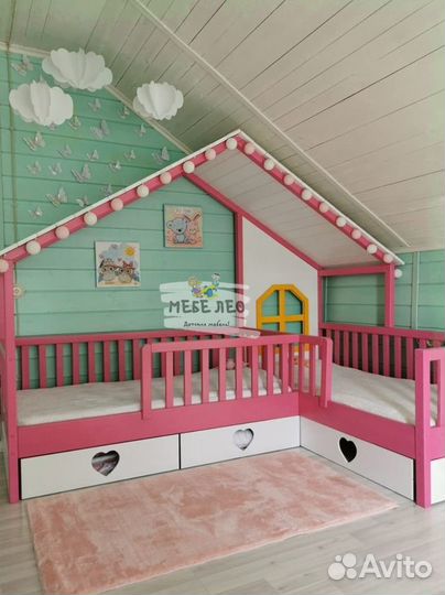 Кровать домик