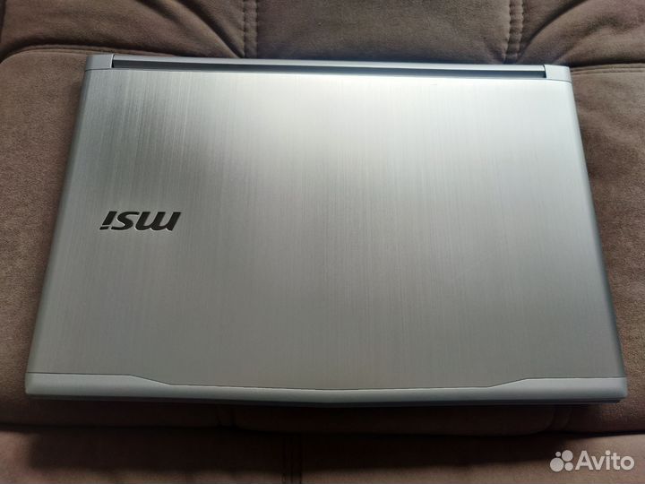 Игровой ноутбук MSI