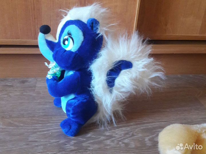 Собака и белка говорящая самолет кошка