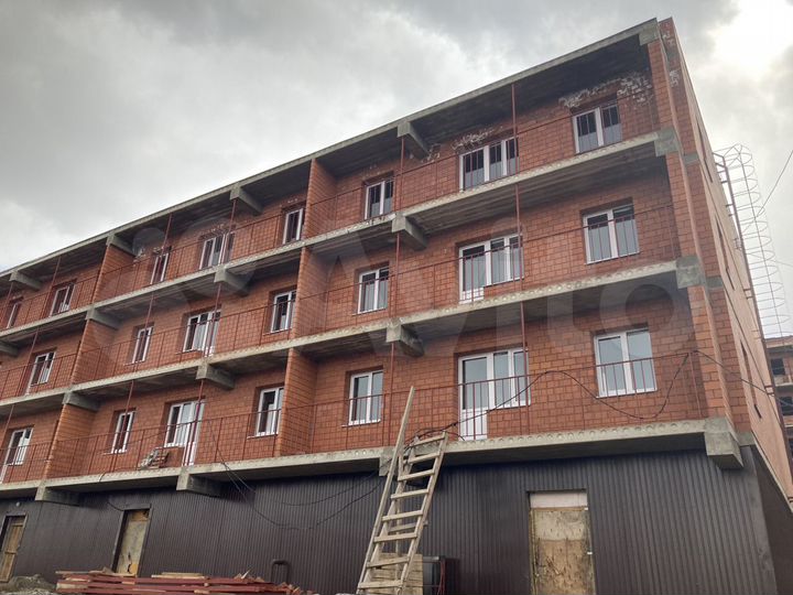 2-к. квартира, 42 м², 2/3 эт.