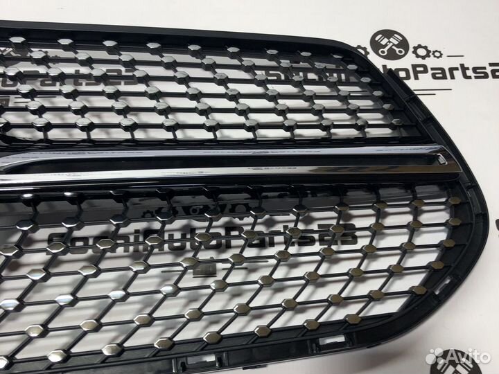 Решётка радиатора GLE A1678888900 новая