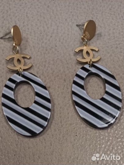 Серьги Chanel женские новые